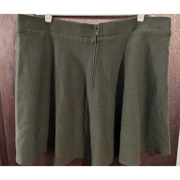 Torrid 4x Skirt - Picture 2 of 2